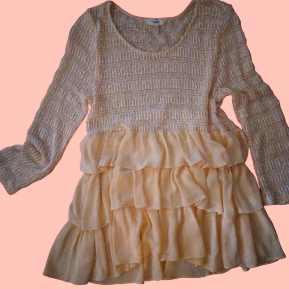 Ruffled Peach Top